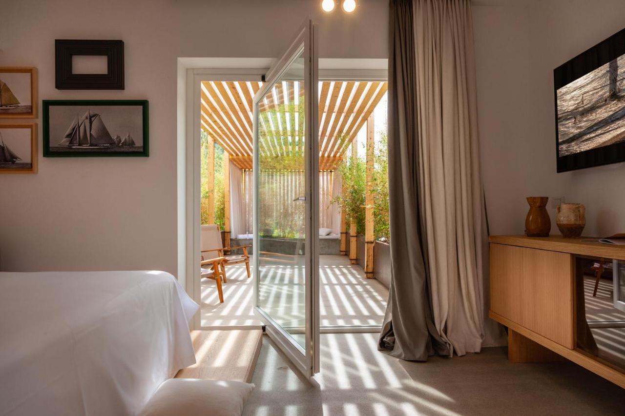 Praia Art Resort - Small Luxury Hotels Of The World (Adults Only) Le Castella  Kültér fotó