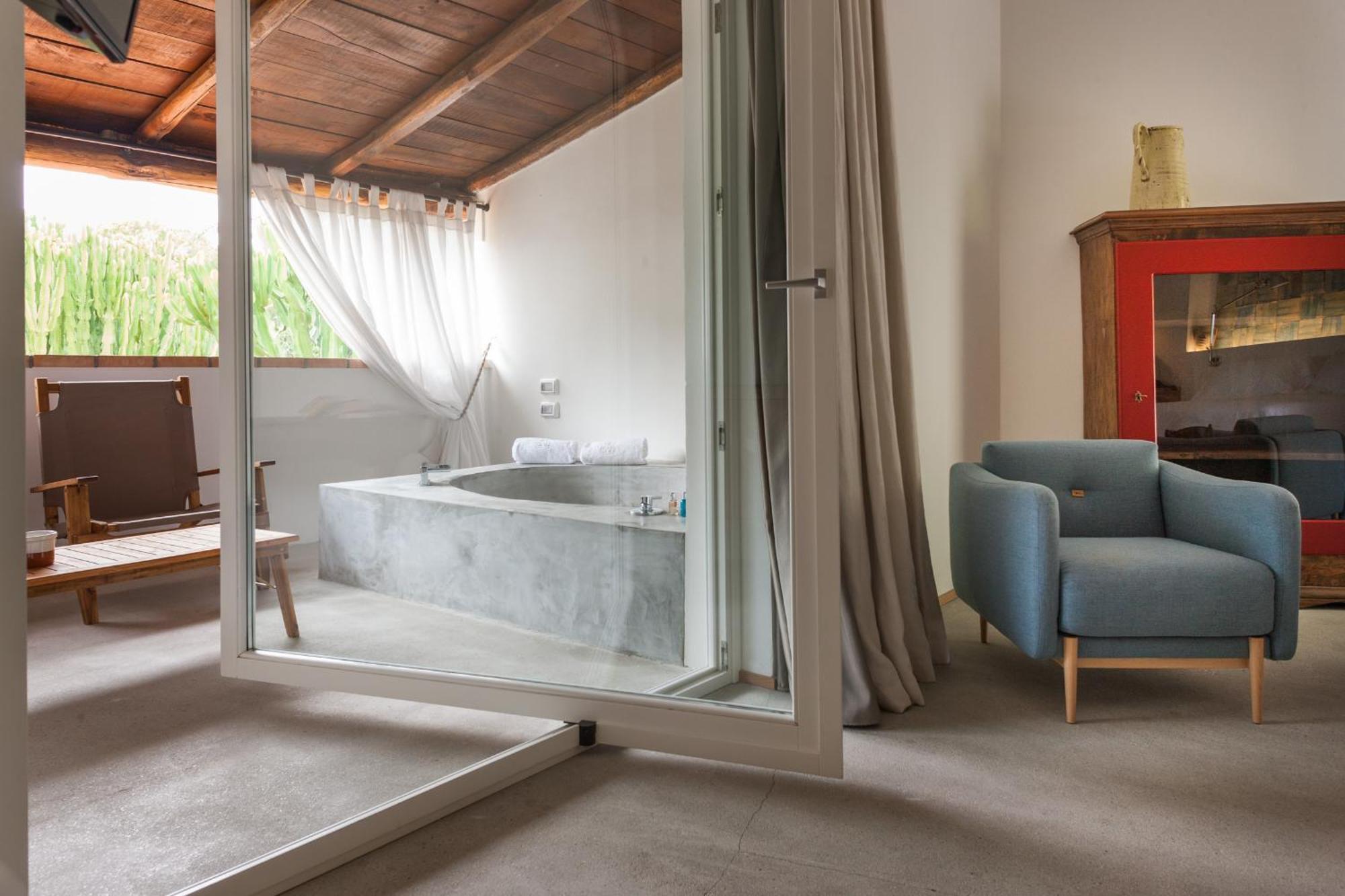 Praia Art Resort - Small Luxury Hotels Of The World (Adults Only) Le Castella  Kültér fotó
