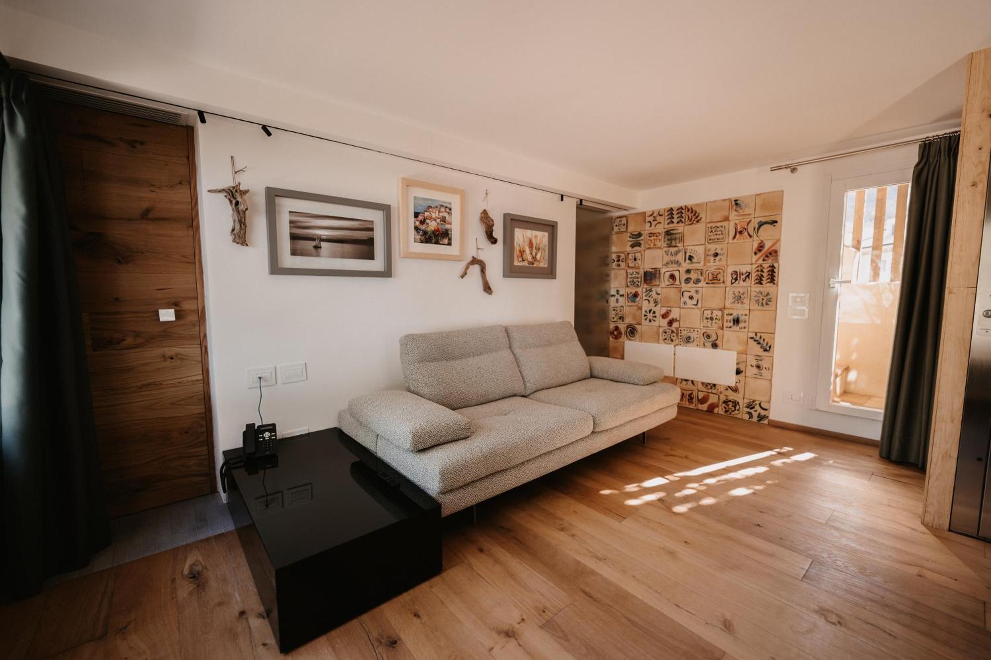 Praia Art Resort - Small Luxury Hotels Of The World (Adults Only) Le Castella  Kültér fotó