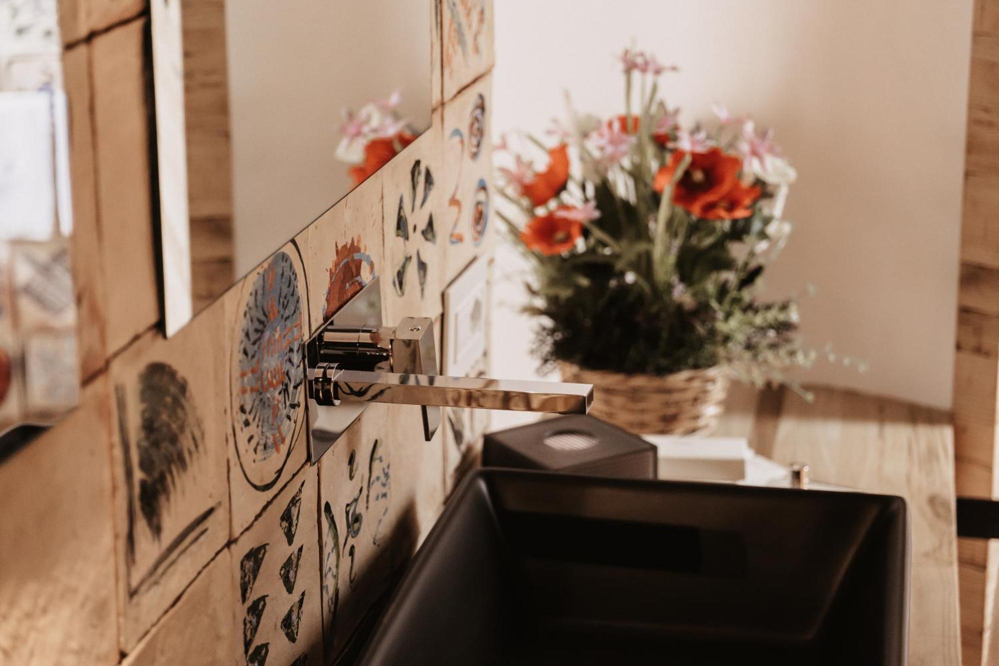 Praia Art Resort - Small Luxury Hotels Of The World (Adults Only) Le Castella  Kültér fotó