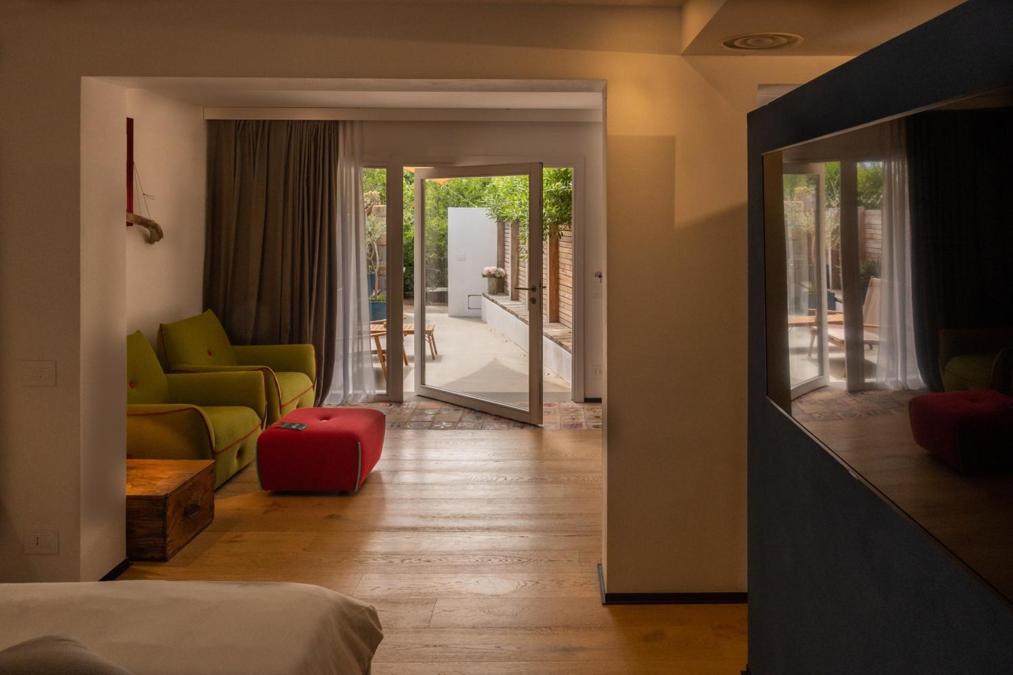 Praia Art Resort - Small Luxury Hotels Of The World (Adults Only) Le Castella  Kültér fotó